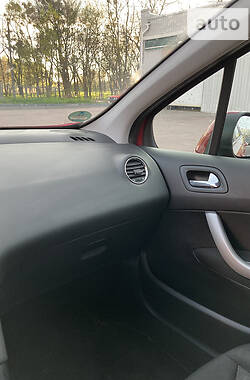 Універсал Peugeot 308 2010 в 