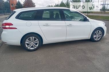 Универсал Peugeot 308 2015 в Днепре