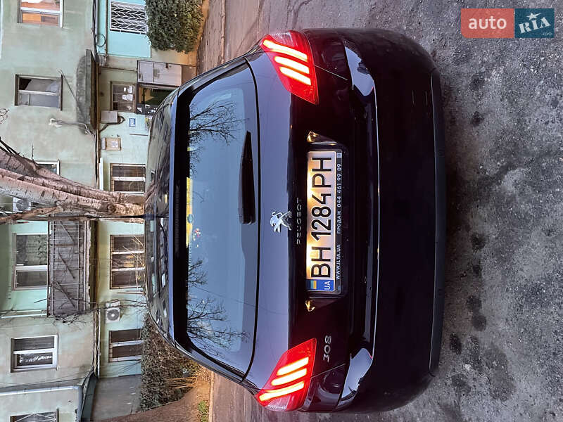 Хетчбек Peugeot 308 2015 в Одесі