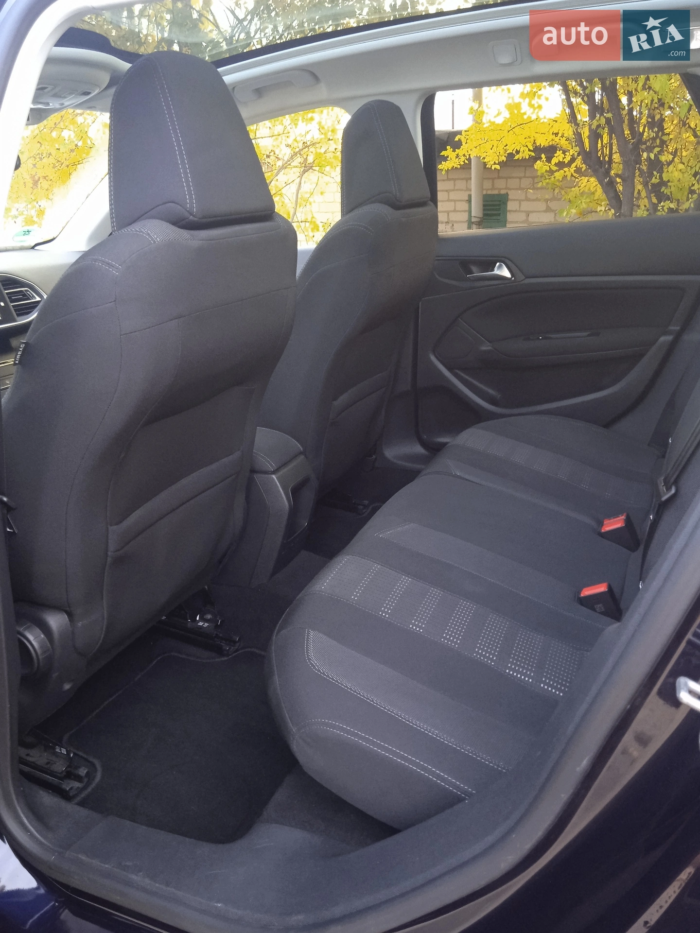 2015 Peugeot 308 - мініатюра 12