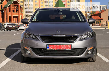 Універсал Peugeot 308 2017 в Києві