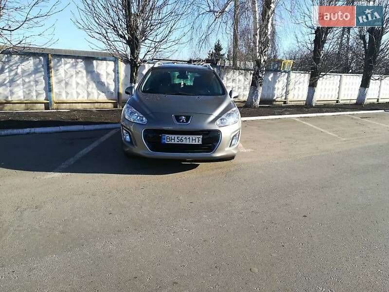 Універсал Peugeot 308 2012 в Подільську