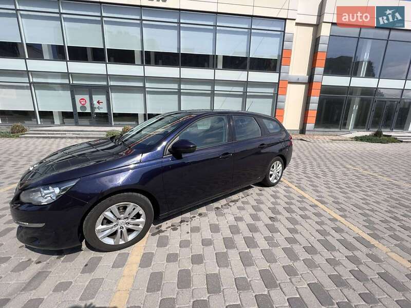 Универсал Peugeot 308 2015 в Хмельницком