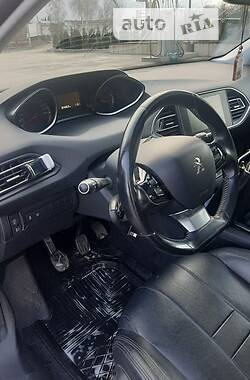 Универсал Peugeot 308 2015 в Любаре