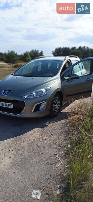 Универсал Peugeot 308 2012 в Днепре