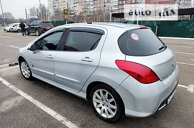 Хетчбек Peugeot 308 2011 в Дніпрі