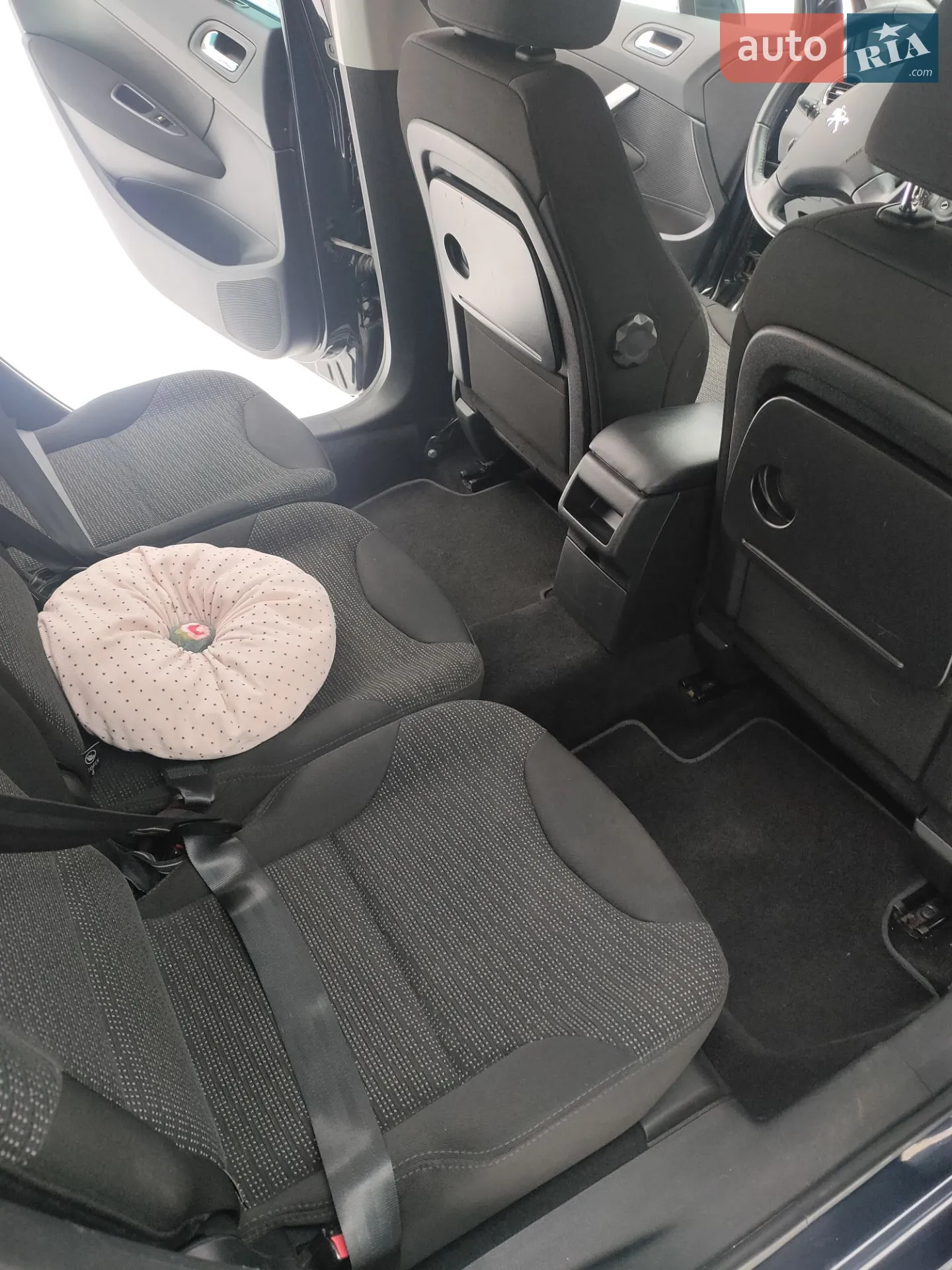 2010 Peugeot 308 - мініатюра 8