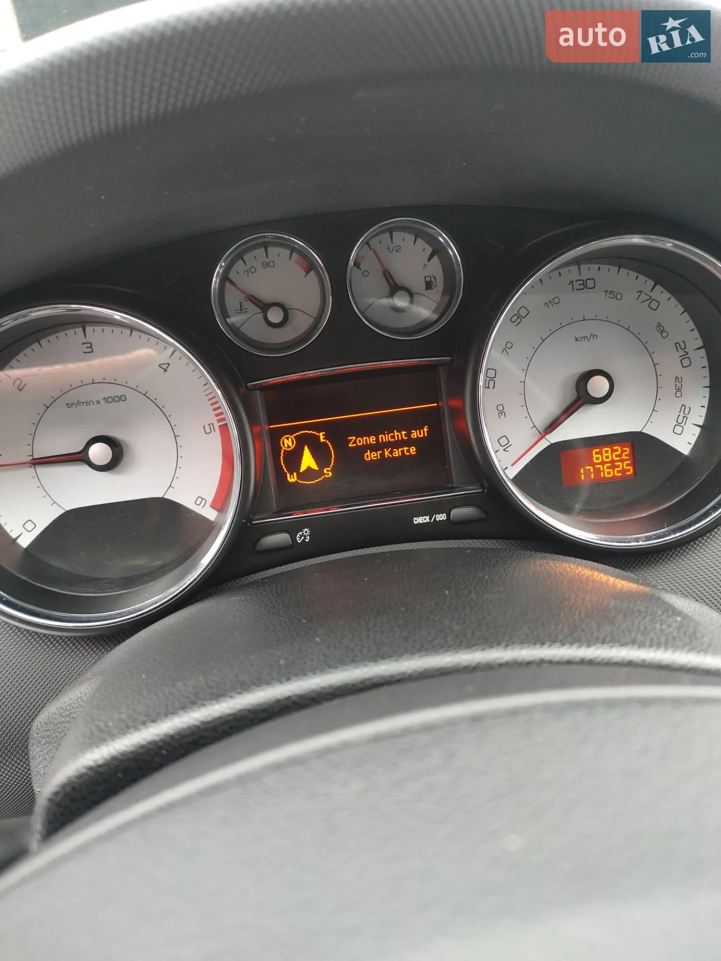 2010 Peugeot 308 - мініатюра 16