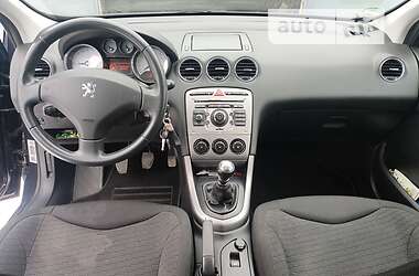 Универсал Peugeot 308 2010 в Радивилове