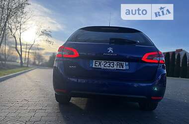 Универсал Peugeot 308 2018 в Яворове