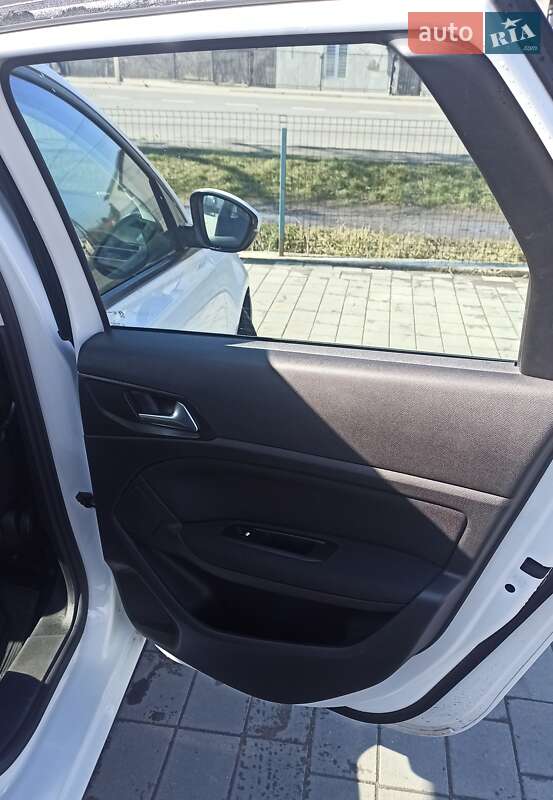 Універсал Peugeot 308 2014 в Львові фото 11 Універсал Peugeot 308 2014 в Львові