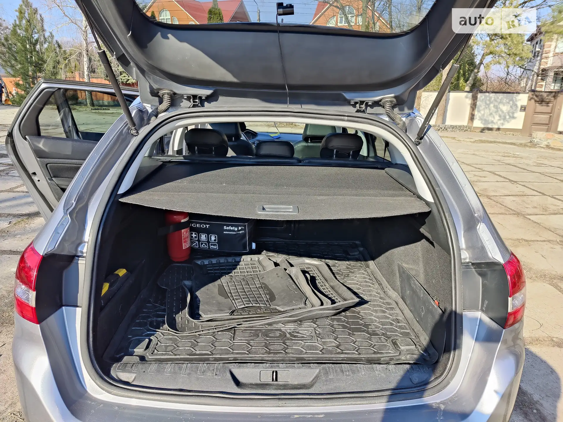 2015 Peugeot 308 - мініатюра 26