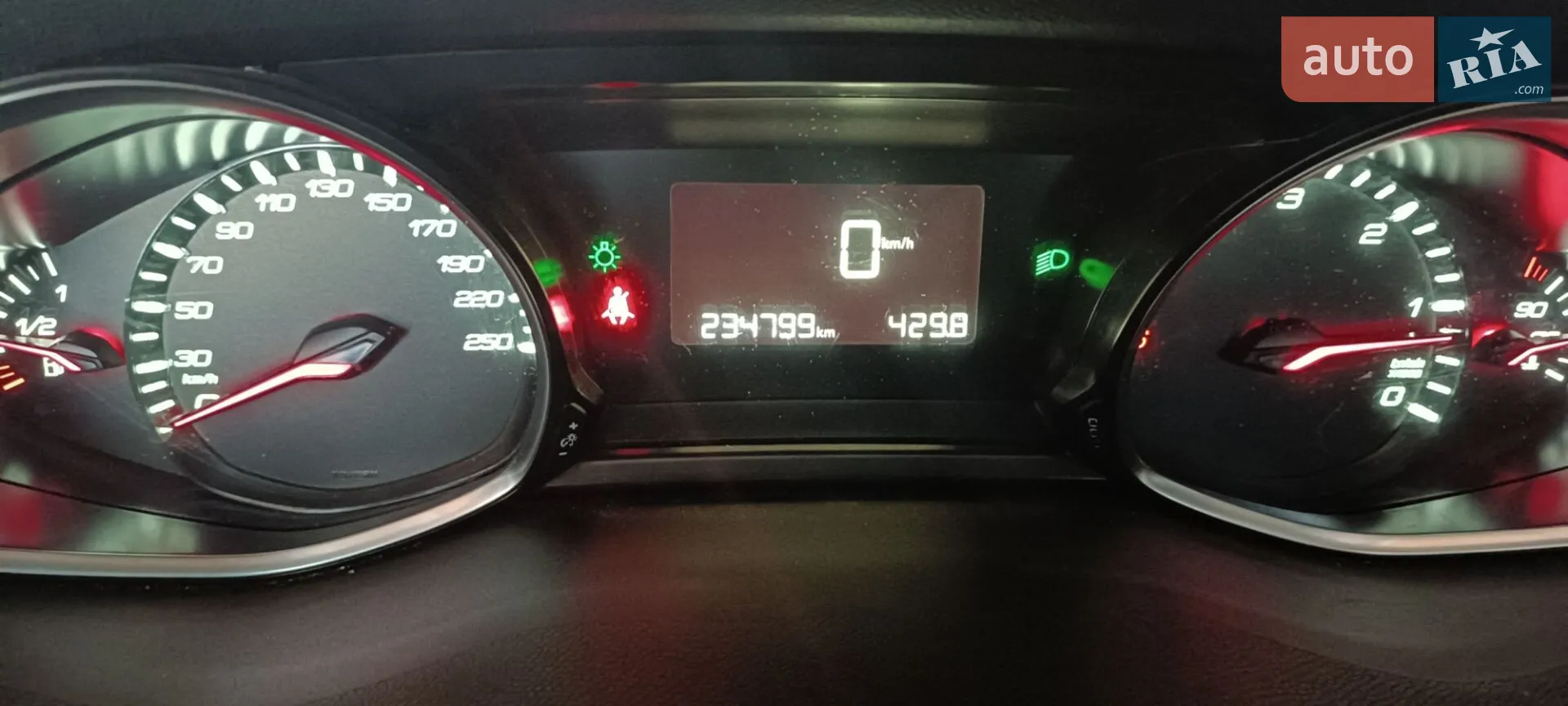 2015 Peugeot 308 - мініатюра 13