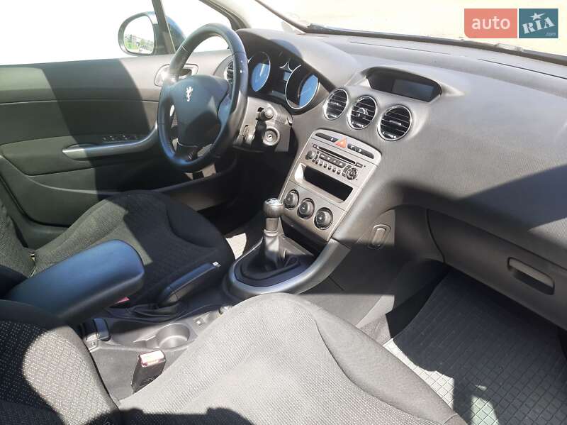 Универсал Peugeot 308 2008 в Полтаве