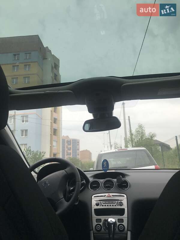 Універсал Peugeot 308 2012 в Рівному