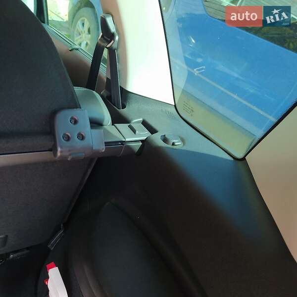 Универсал Peugeot 308 2011 в Ивано-Франковске фото 15 Универсал Peugeot 308 2011 в Ивано-Франковске