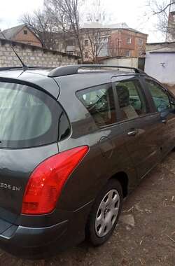 Универсал Peugeot 308 2013 в Баре