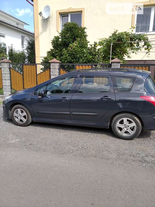 Peugeot 308 2012