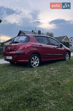 Хэтчбек Peugeot 308 2008 в 
