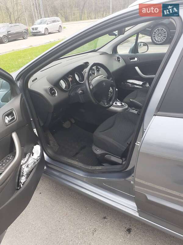 Универсал Peugeot 308 2011 в Киеве фото 14 Универсал Peugeot 308 2011 в Киеве