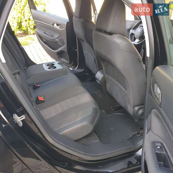 Универсал Peugeot 308 2017 в Луцке