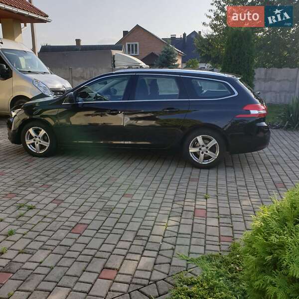 Универсал Peugeot 308 2017 в Луцке