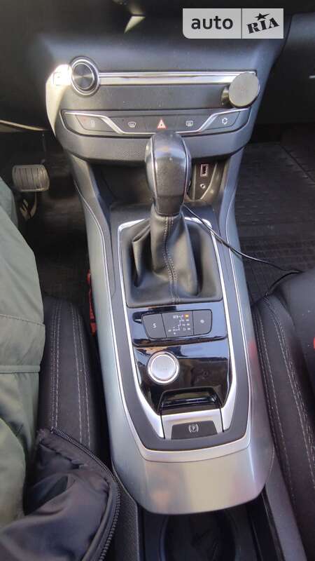 Универсал Peugeot 308 2015 в Одессе фото 3 Универсал Peugeot 308 2015 в Одессе