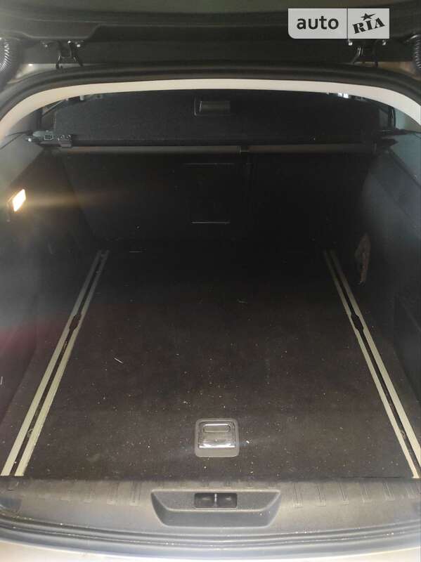 Універсал Peugeot 308 2015 в Решетилівці