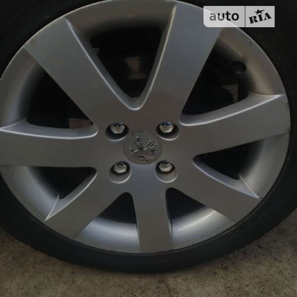 Универсал Peugeot 308 2008 в Золочеве