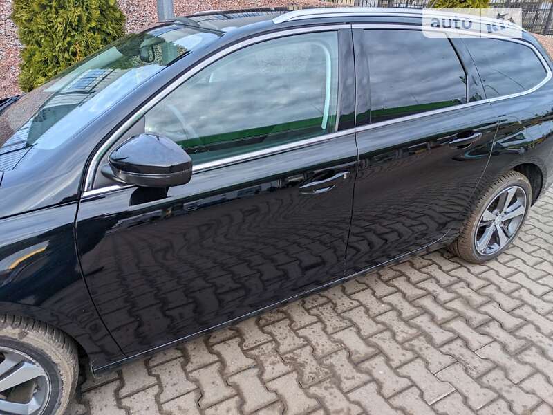 Універсал Peugeot 308 2014 в Рівному