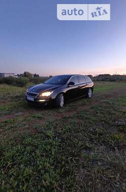 Peugeot 308 2014