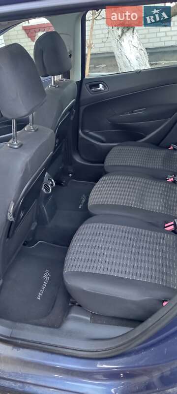 Универсал Peugeot 308 2008 в Мироновке фото 14 Универсал Peugeot 308 2008 в Мироновке