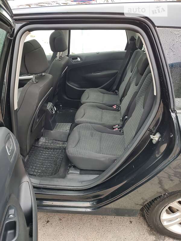 Универсал Peugeot 308 2008 в Львове