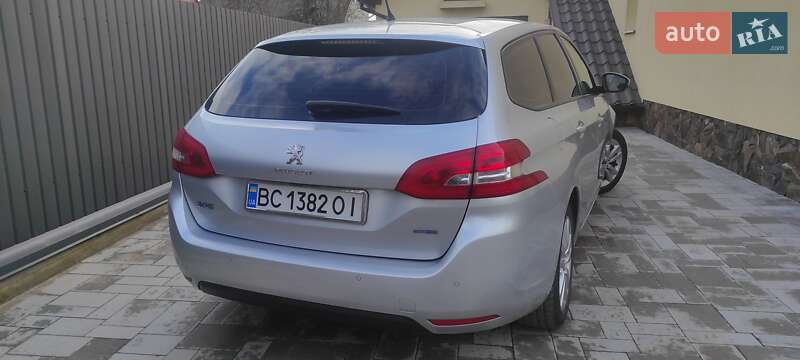 Универсал Peugeot 308 2016 в Самборе