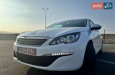 Peugeot 308 2015