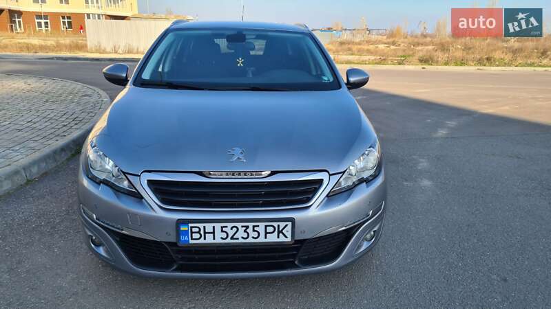 Універсал Peugeot 308 2016 в Миколаєві