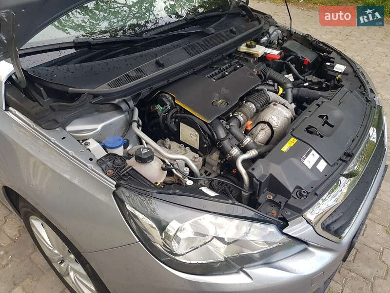 Універсал Peugeot 308 2016 в Миколаєві