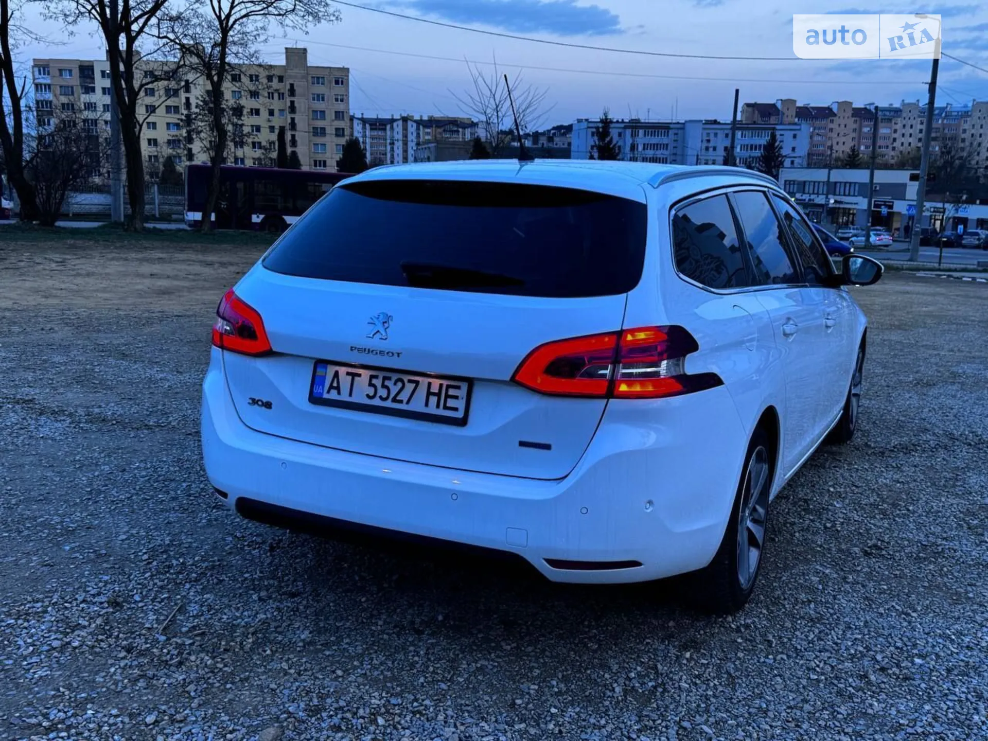 2014 Peugeot 308 - мініатюра 3