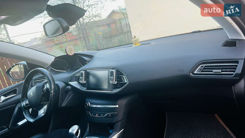 Хетчбек Peugeot 308 2014 в Богородчанах фото 11 Хетчбек Peugeot 308 2014 в Богородчанах