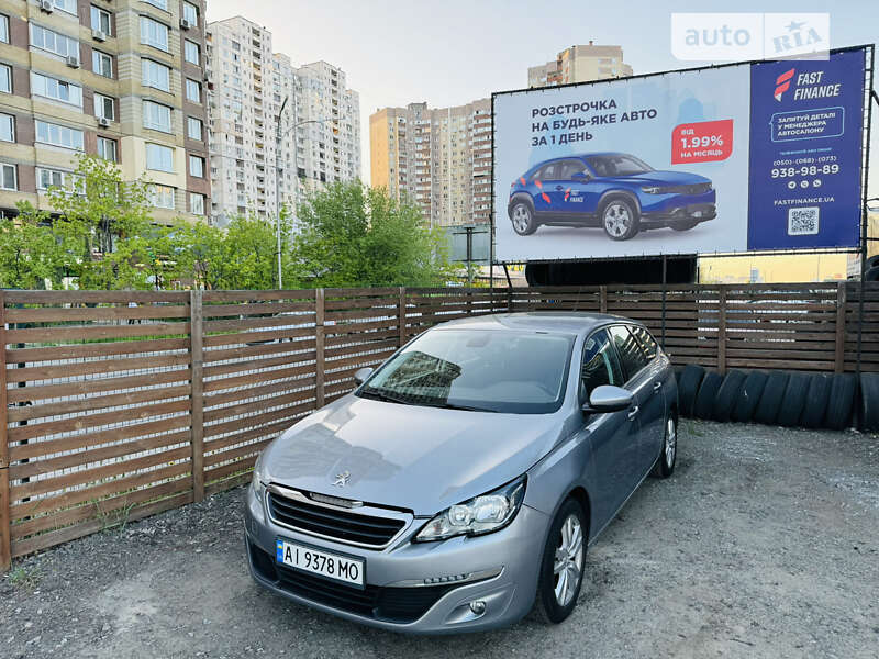 Универсал Peugeot 308 2016 в Киеве