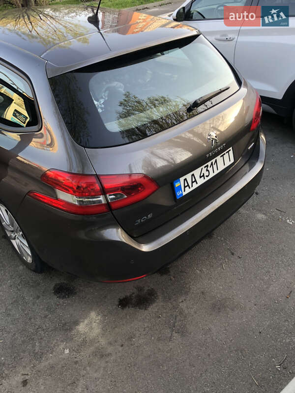 Універсал Peugeot 308 2015 в Києві