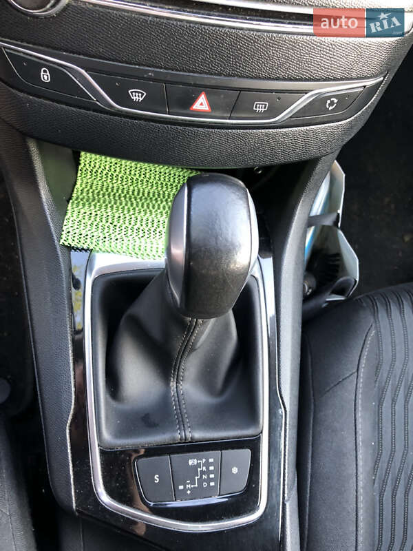 Універсал Peugeot 308 2015 в Києві