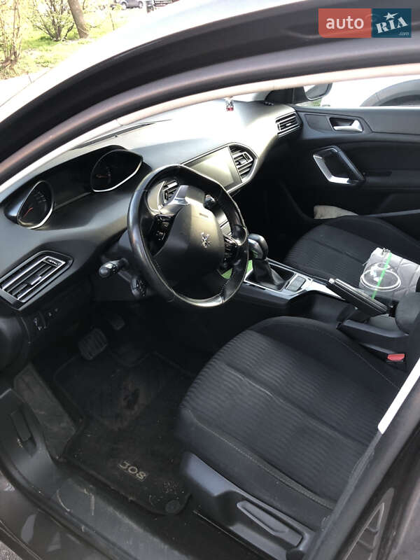 Універсал Peugeot 308 2015 в Києві