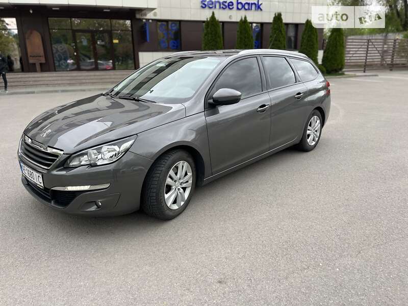 Универсал Peugeot 308 2016 в Днепре