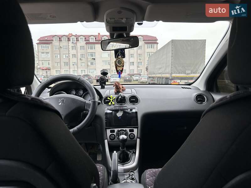 Універсал Peugeot 308 2010 в Нетішині