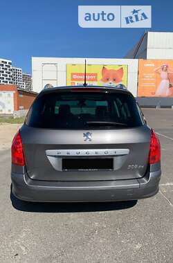 Универсал Peugeot 308 2008 в Киеве