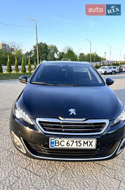 Универсал Peugeot 308 2017 в Стрые