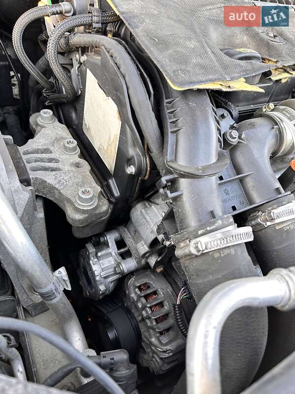 Універсал Peugeot 308 2017 в Дрогобичі