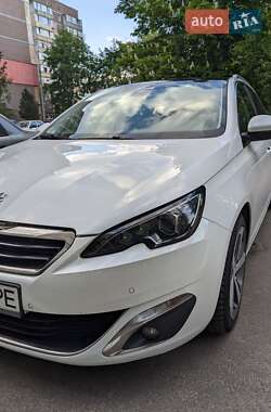 Универсал Peugeot 308 2016 в Переяславе