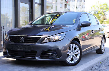 Peugeot 308 2021